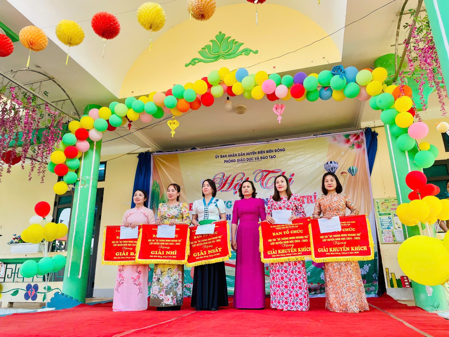 Giải Tập Thể